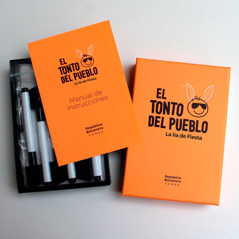 Tonto sale de fiesta